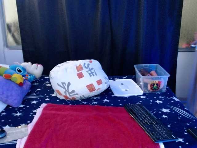 Lizhot2305 webcam bongacams model stream image