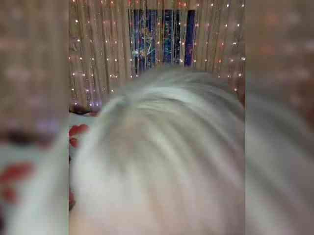 _Sonya_ webcam