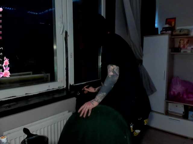 MalinaLaura's BongaCams show and profile