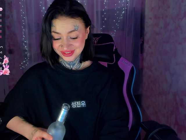 MalinaLaura's BongaCams show and profile