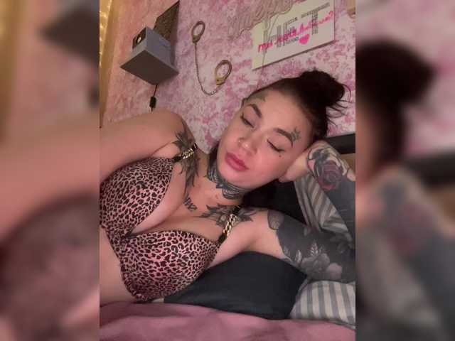 MalinaLaura live cam