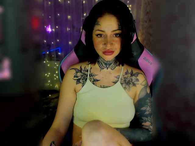Lil_Lu webcam