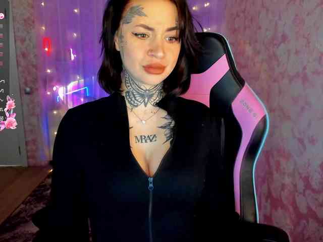 MalinaLaura MalinaLaura