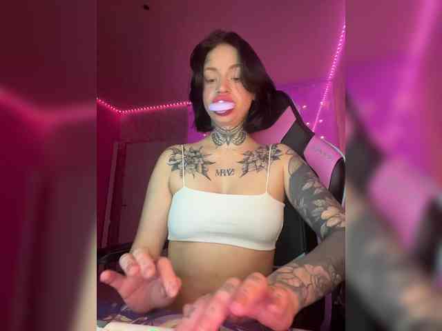 MalinaLaura MalinaLaura