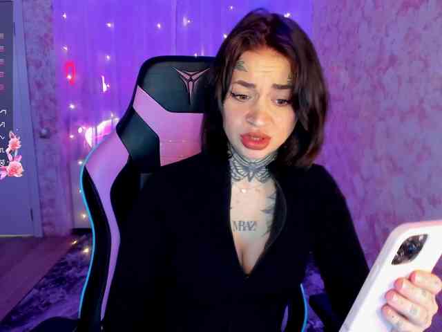 MalinaLaura MalinaLaura