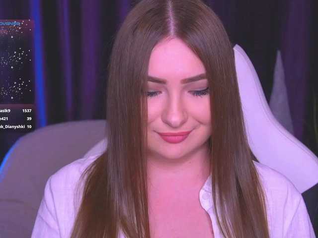 le modèle Tianna_me est en webcam porno dans un show sur le site bongacams, il possède les tags suivants: White/Caucasian,Brunette,Shaved