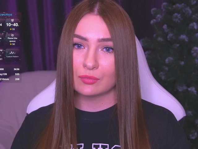 kriss-kisa's BongaCams show and profile