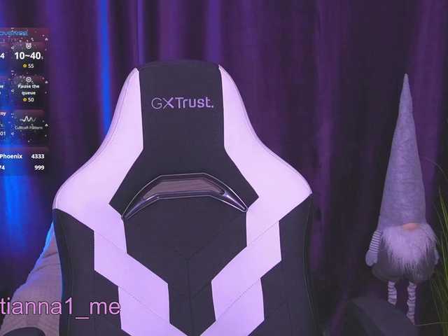 kriss-kisa's BongaCams show and profile