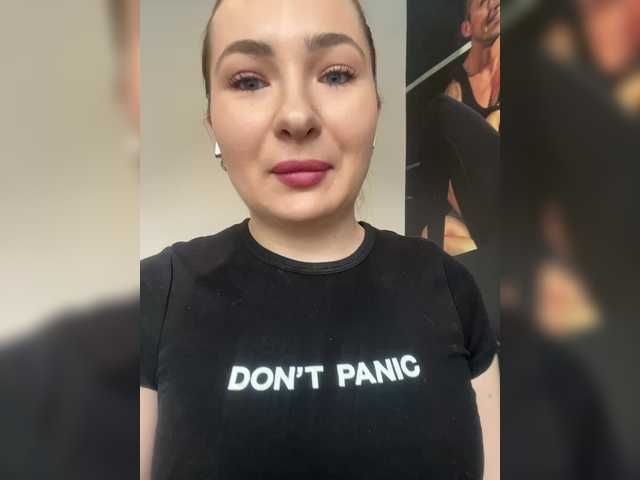 kriss-kisa's BongaCams show and profile