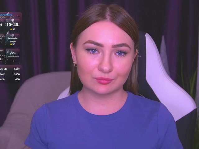 kriss-kisa's BongaCams show and profile