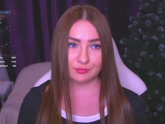 kriss-kisa's BongaCams show and profile