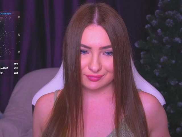 kriss-kisa's BongaCams show and profile