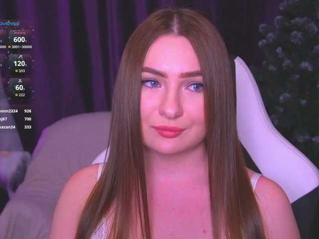 kriss-kisa's BongaCams show and profile