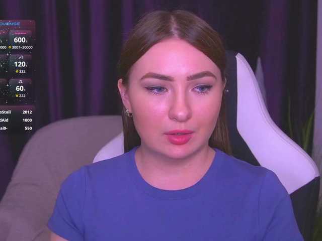 kriss-kisa's BongaCams show and profile