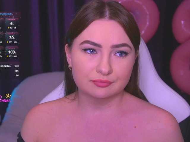 kriss-kisa's BongaCams show and profile