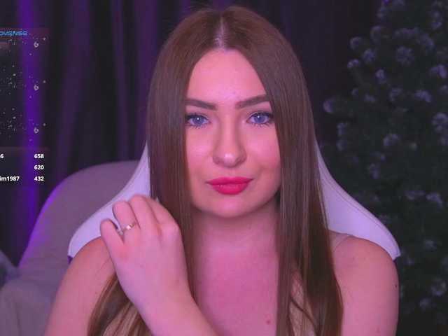 kriss-kisa's BongaCams show and profile