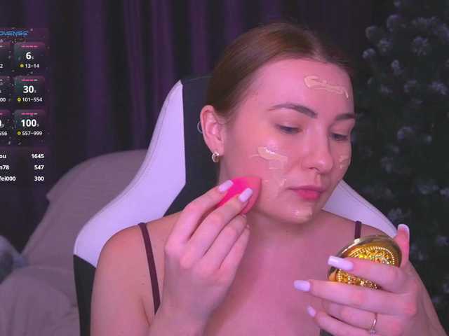 kriss-kisa's BongaCams show and profile