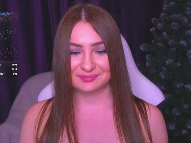 kriss-kisa's BongaCams show and profile