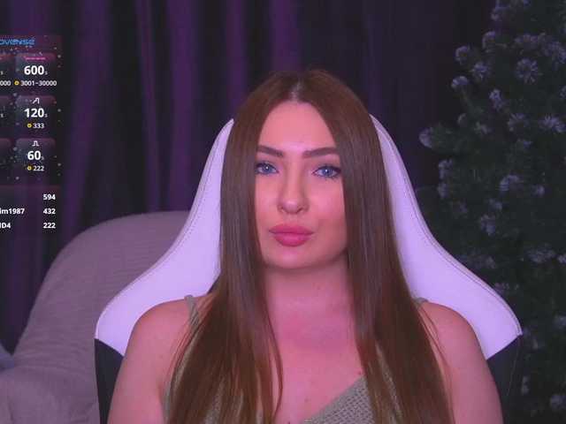 kriss-kisa's BongaCams show and profile