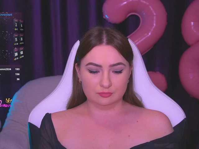 kriss-kisa's BongaCams show and profile