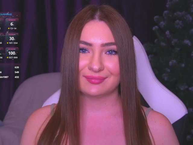 kriss-kisa's BongaCams show and profile