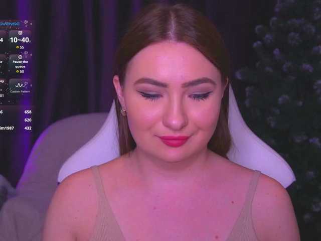 kriss-kisa's BongaCams show and profile