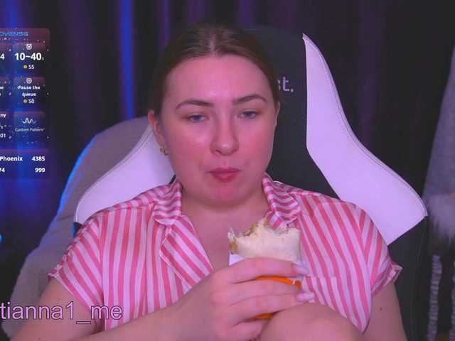 kriss-kisa's BongaCams show and profile