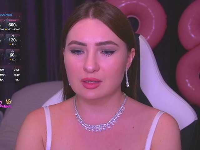 kriss-kisa's BongaCams show and profile