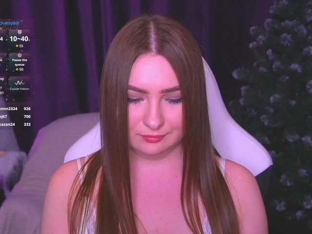 kriss-kisa's BongaCams show and profile