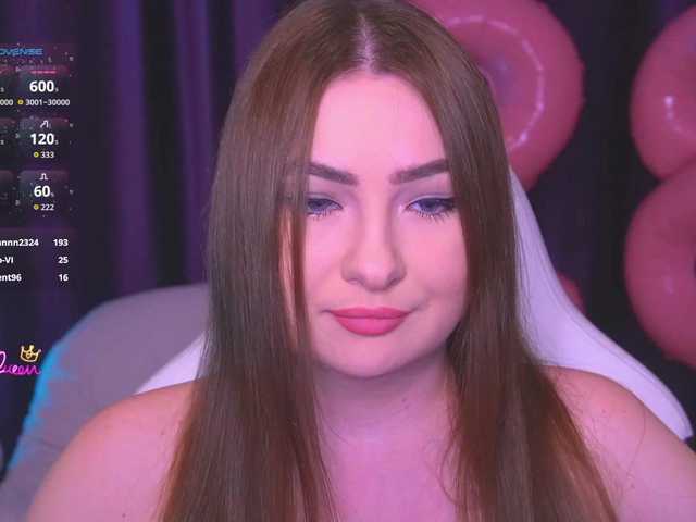 kriss-kisa's BongaCams show and profile