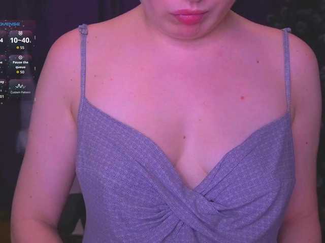 kriss-kisa's BongaCams show and profile