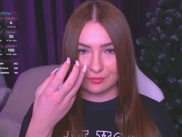 kriss-kisa's BongaCams show and profile