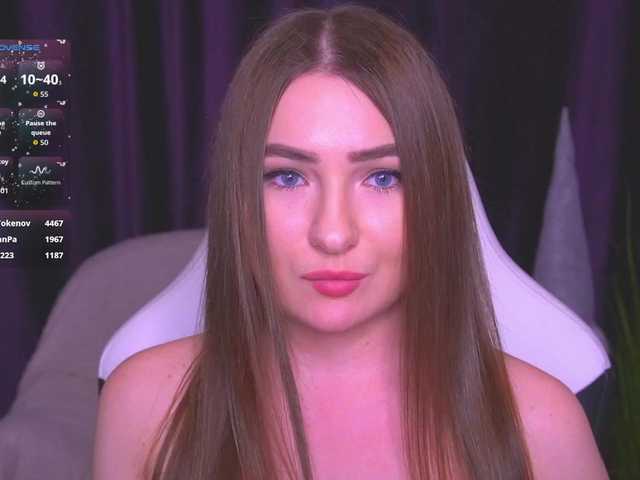 kriss-kisa's BongaCams show and profile