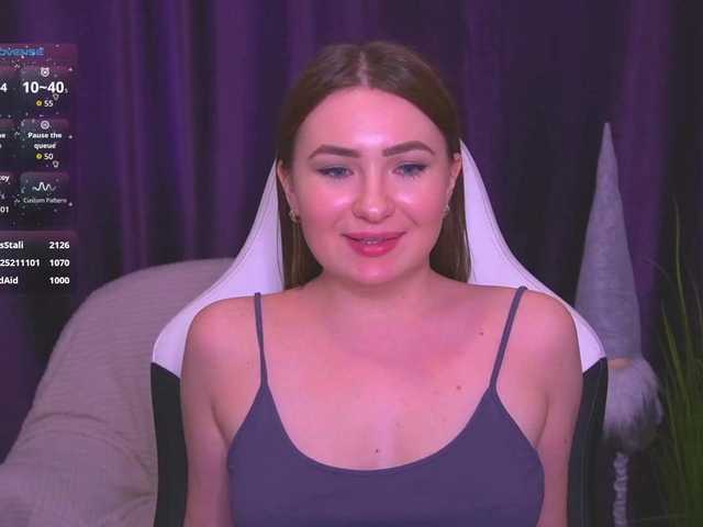 kriss-kisa's BongaCams show and profile