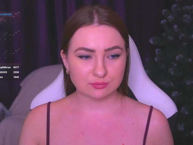 kriss-kisa's BongaCams show and profile