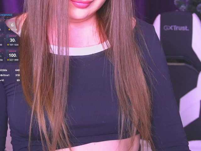 kriss-kisa's BongaCams show and profile