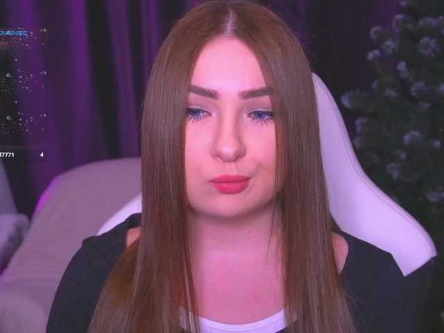 kriss-kisa's BongaCams show and profile