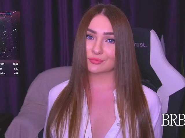 kriss-kisa's BongaCams show and profile