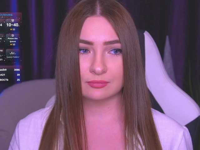 kriss-kisa live cam profile