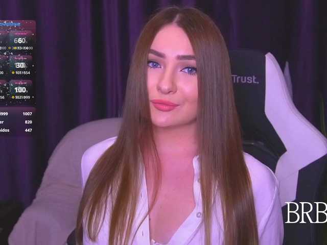 kriss-kisa's BongaCams show and profile