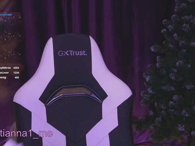 kriss-kisa's BongaCams show and profile