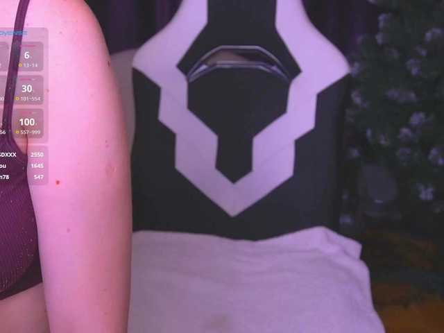 kriss-kisa's BongaCams show and profile