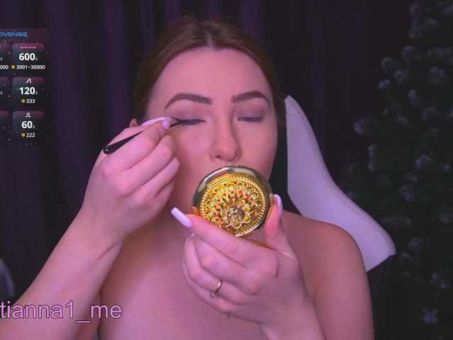 kriss-kisa from BongaCams