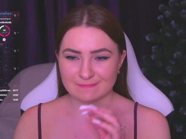 kriss-kisa's BongaCams show and profile