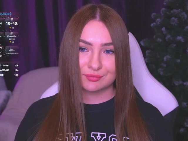 kriss-kisa's BongaCams show and profile