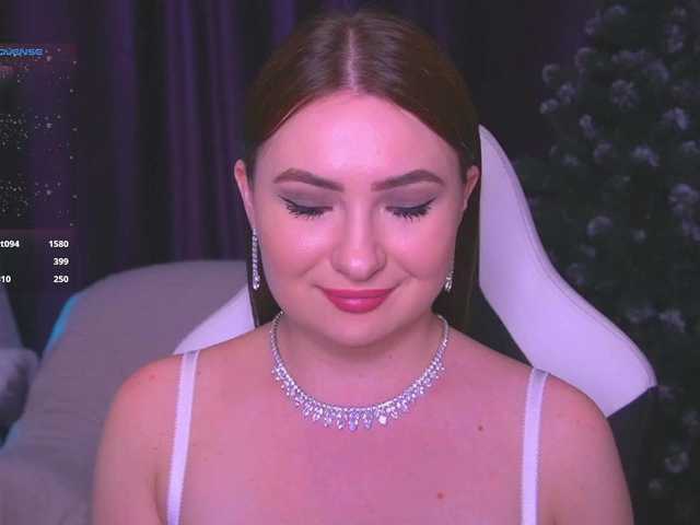 kriss-kisa's BongaCams show and profile