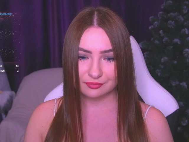 kriss-kisa's BongaCams show and profile