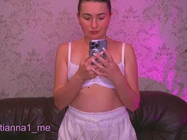 kriss-kisa from BongaCams