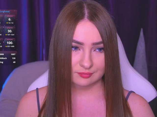 kriss-kisa's BongaCams show and profile