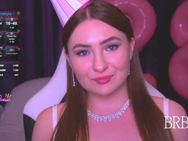 kriss-kisa's BongaCams show and profile